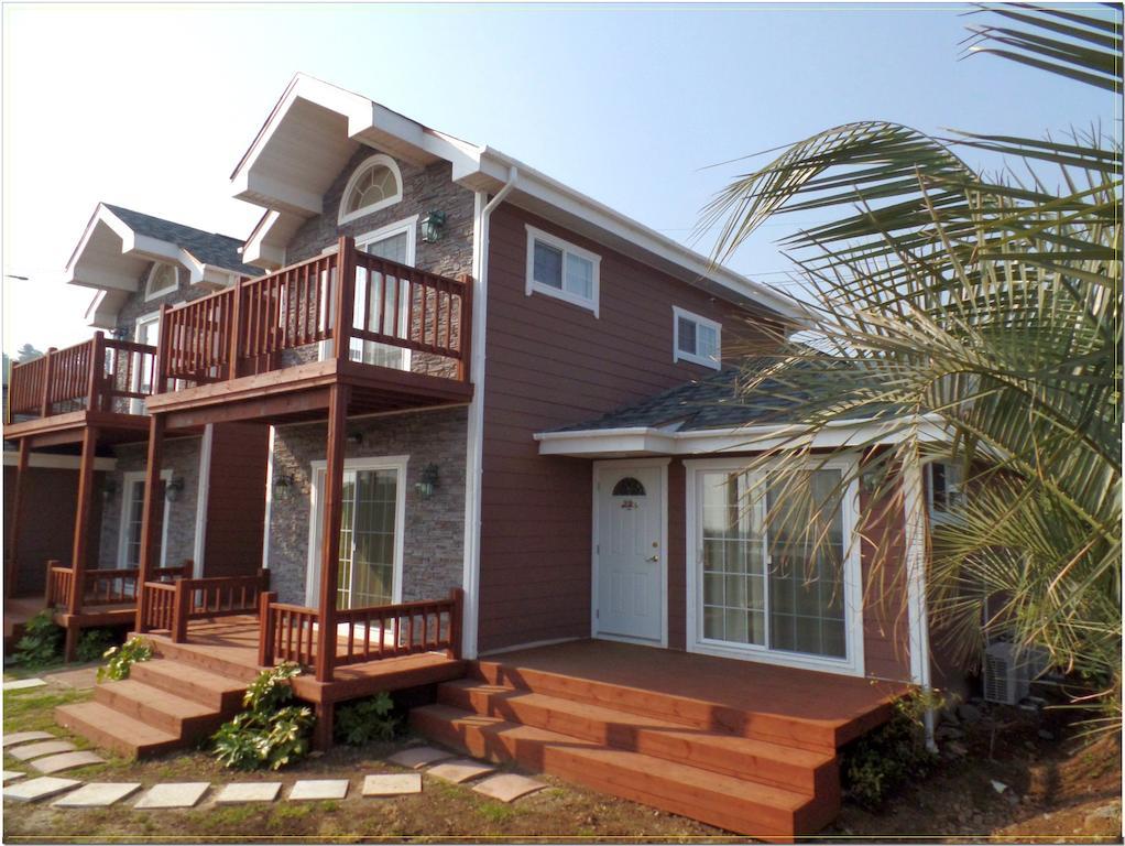 Jubilee Chalet Seogwipo Exterior photo